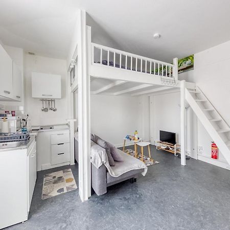 Ferienwohnung Joli Petit Studio A 200 M Du Tramway, Proche Paris, D'Orly, Rungis, Belle Epine Et Choisy Le Roi Thiais Exterior foto