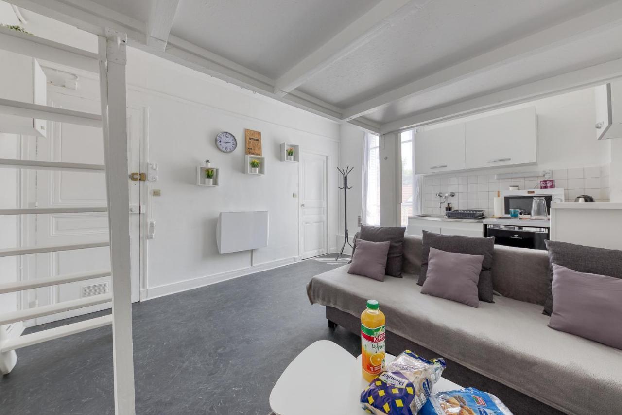 Ferienwohnung Joli Petit Studio A 200 M Du Tramway, Proche Paris, D'Orly, Rungis, Belle Epine Et Choisy Le Roi Thiais Exterior foto